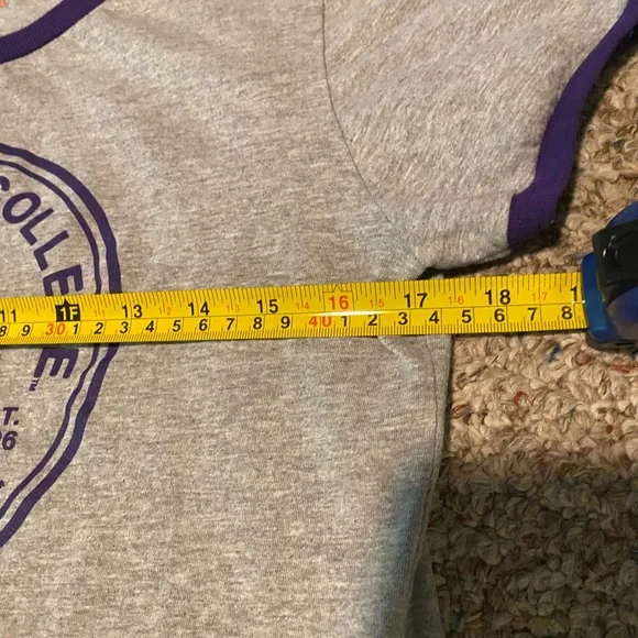 Mississippi College MC vintage ladies t shirts lot of 2. Medium and large. - Picture 5 of 6